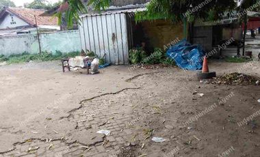 Ruang Usaha Halaman Parkir Luas di Cibubur Jakarta Timur