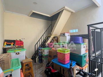 ANA RUMAH SEMI FURNISHED UK 6X22M DI JELAMBAR