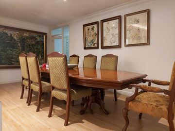 Rumah 3 Lantai di Senayan Kebayoran Baru Dekat SCBD dan Senopati