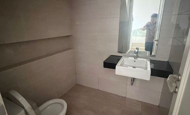 Rumah Green Lake Dijual Harga Murah Siap Huni Dibawah Pasaran Jakarta Barat