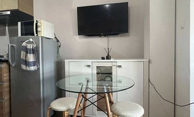 For Lease: 1BR Unit in The Rise, Makati