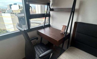 For Lease: 1BR Unit in The Rise, Makati