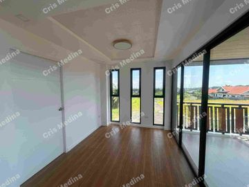 Brand New House and Lot in Tagaytay Heights for Sale