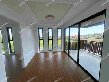 Brand New House and Lot in Tagaytay Heights for Sale