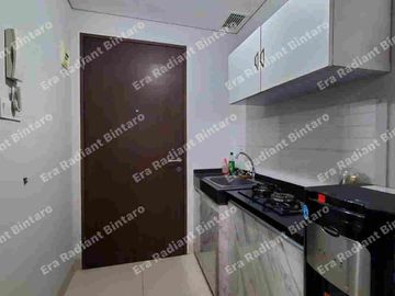 Dijual cepat Apartemen di lantai 10 di Sektor 7-Bintaro, Tangerang Selatan.