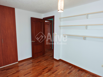 Casa de venta en Santa Lucía Norte de Quito