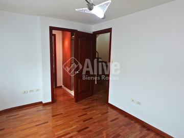 Casa de venta en Santa Lucía Norte de Quito