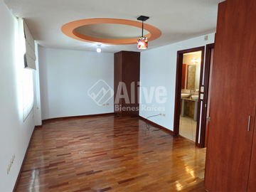 Casa de venta en Santa Lucía Norte de Quito