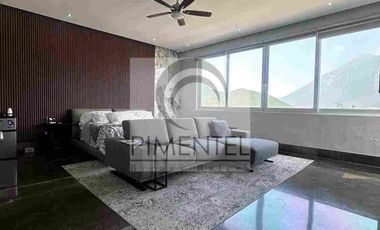 casa en venta en Sierra alta. col. Lagos del vergel