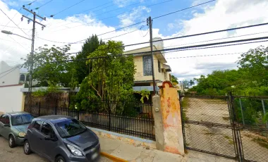 CALLE 14 #100L, Colonia Itzimna, C.P. 97100