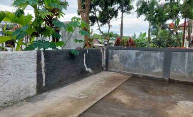 Dijual Cepat Rumah Villa Cantik Lokasi Strategis Dekat Tempat Wisata Cisarua Bogor