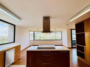 Departamento en Renta, 4 habitaciones, González Suárez, Quito, Ecuador