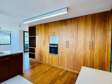 Departamento en Renta, 4 habitaciones, González Suárez, Quito, Ecuador