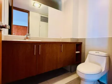 Departamento en Renta, 4 habitaciones, González Suárez, Quito, Ecuador