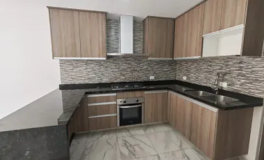 Casa en Venta en Morillotla, Excelente Opción en Fraccionamiento con Acabados Premium y Ubicación Privilegiada