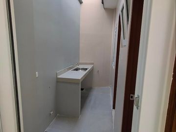 2 Storey Modern Design  Townhouse for sale near Quirino Highway and Mindanao Avenue Quezon City