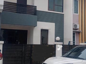 Rumah Mewah Dekat Kelapa Gading Jakarta Utara