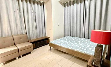 RUSH sale three bedroom in florence mckinley 7th floor