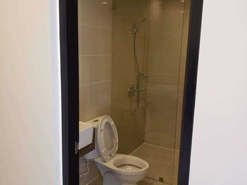 For Sale: 1 Bedroom 1BR Unit in Quezon City at One Eastwood