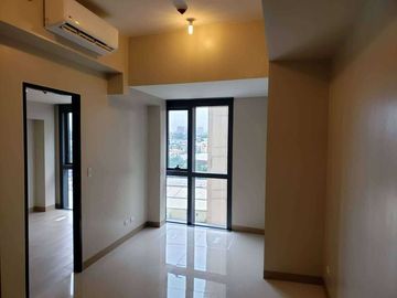 For Sale: 1 Bedroom 1BR Unit in Quezon City at One Eastwood