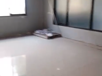 Disewakan Gudang. ada ruang kantor LB 200 m2 di Kavling DPR, Serua, Bojongsari, Depok