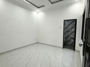 ZN69 Rumah Baru Lokasi Bagus Duren Sawit Jakarta Timur