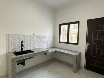 ZN69 Rumah Baru Lokasi Bagus Duren Sawit Jakarta Timur