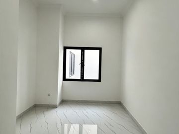 ZN69 Rumah Baru Lokasi Bagus Duren Sawit Jakarta Timur