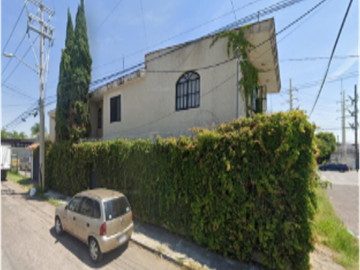 EXCELENTE INMUEBLE EN VENTA MUY BIEN UBICADO EN  COLLI URBANO