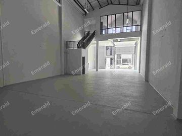 Gudang Multiguna di Bizpark PIK 2