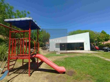 OPORTUNIDAD DE INVERSION, CASA EN VENTA CON OFERTA POR MES DE DICIEMBRE!