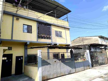 CASA RENTERA - SUBURBIO DE GUAYAQUIL