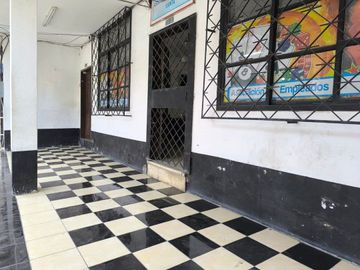 edificio de venta en sector centro de manta AM/V