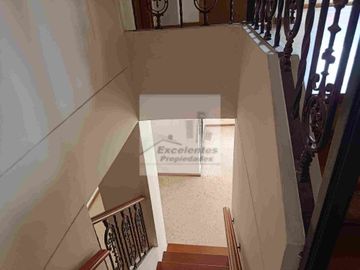 Venta de Excelente Apartamento duplex en Laureles,sector Santa Teresita.