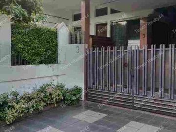 Rumah murah 2 lantai di Tebet Barat, Jalan 3 mobil