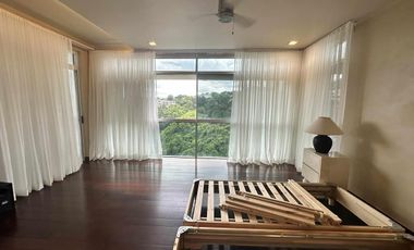 Maria Luisa Subd 5BR 750sqm Pool 8-car Maids Banilad