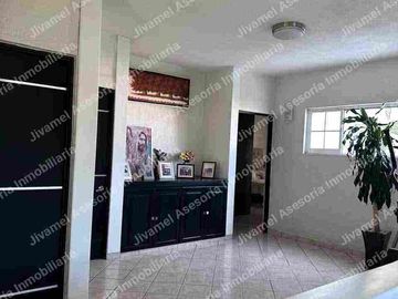 La casa más bonita de Residencial La Palma está en venta!!!! Lujo total y ubicación imbatible..