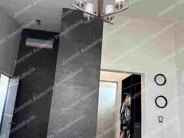 La casa más bonita de Residencial La Palma está en venta!!!! Lujo total y ubicación imbatible..