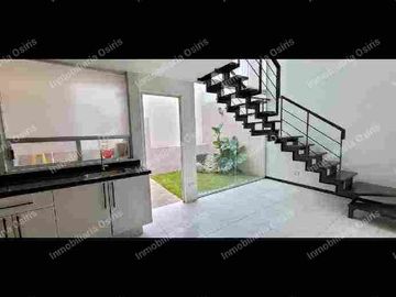 LOMAS DEL VALLE CASA EN VENTA