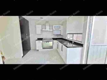 LOMAS DEL VALLE CASA EN VENTA