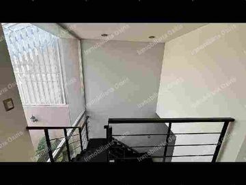 LOMAS DEL VALLE CASA EN VENTA