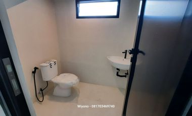 Rumah Purimas Rungkut Colonial Modern 2025 Dengan Service Area Terpisah