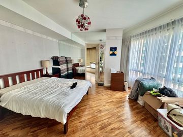 JOYA ROCKWELL: 2BR For Rent, 120 sqm, Furnished, Facing mall, 1 parking, P100,000/mo.