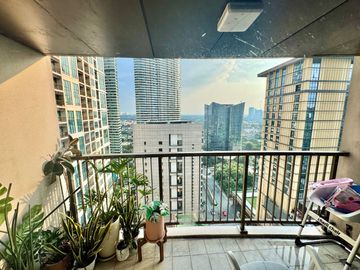 JOYA ROCKWELL: 2BR For Rent, 120 sqm, Furnished, Facing mall, 1 parking, P100,000/mo.