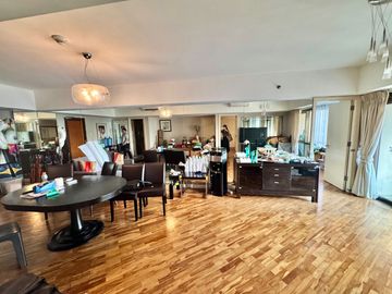 JOYA ROCKWELL: 2BR For Rent, 120 sqm, Furnished, Facing mall, 1 parking, P100,000/mo.