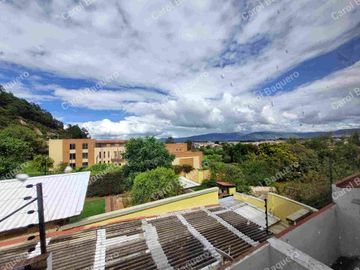 Vendo Casa Cota