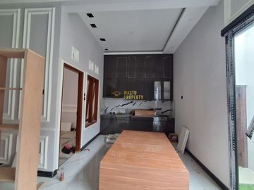 RUMAH BARU 2 LANTAI SIAP HUNI DI KALASAN, SLEMAN