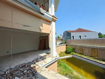 Rumah 2lt Dengan Private Pool di The Kintamani Bali View Cireundeu