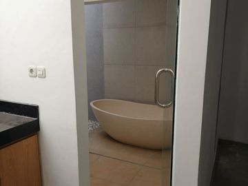 FOR RENT / SALE VILLA READY UNIT 3BR KAWASAN BEST LOCATION IN SANUR NEAR SINDHU BEACH