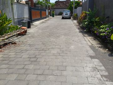 FOR RENT / SALE VILLA READY UNIT 3BR KAWASAN BEST LOCATION IN SANUR NEAR SINDHU BEACH